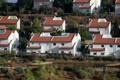 سلطات الاحتلال ماضية في سعيها لشرعنة البؤر الاستيطانية قبل انتهاء فترة ترامب