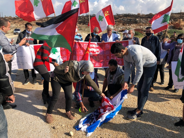 اعتصام للشيوعي في الناقورة رفضاً لمفاوضات الترسيم مع العدو الصهيوني
