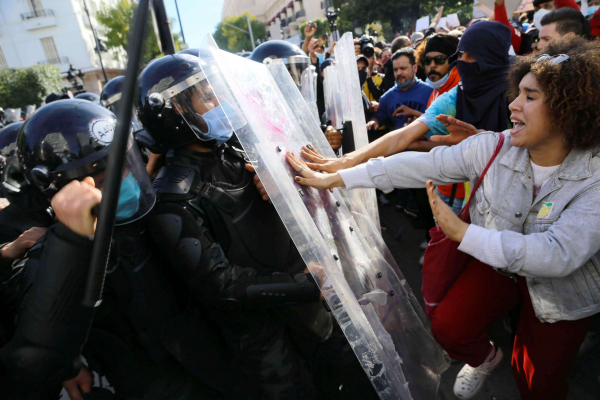 تونس... بيان الـ 66