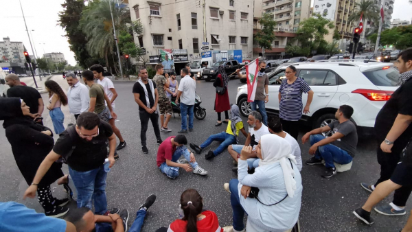 تواصل التحركات الاحتجاجية في صيدا