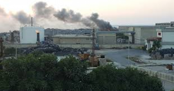 اللجنة البيئية لحراك صيدا: لتحقيق شفاف وجدي عن ملابسات حريق محيط معمل النفايات ومحاسبة المقصرين