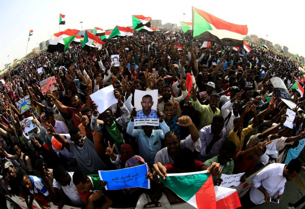 "الشيوعي السوداني" يدعو للمُشاركة الواسعة في موكب تحقيق مطالب الثورة وتثبيت مكتسباتها