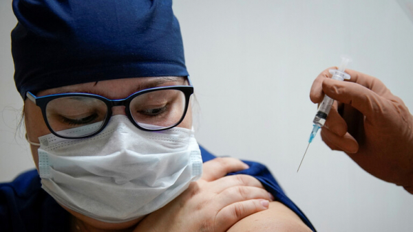 بوتين يتحدث عن حجم مبيعات اللقاح الروسي ضد كورونا في العالم