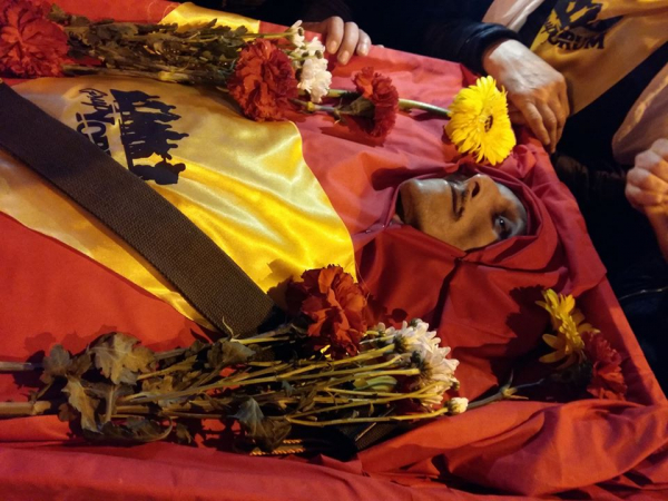 الموت جوعاً يغيب عضو ثالث بفرقة موسيقية يسارية في تركيا