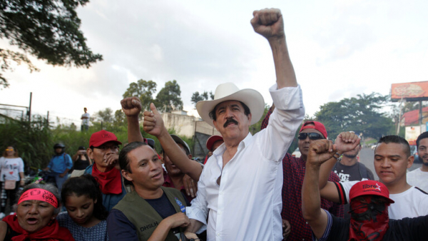 رئيس سابق يسافر إلى فنزويلا لتلقي اللقاح الروسي ضد كورونا