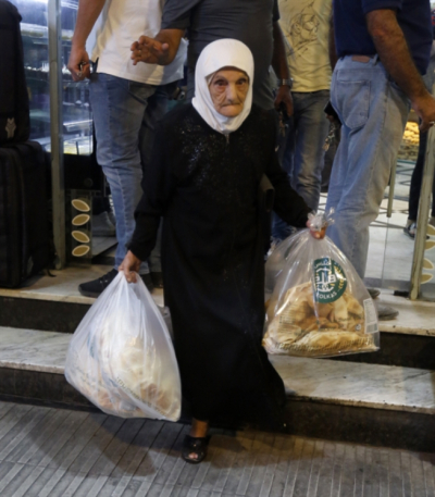 آخر إبداعات الحكومة: اقتراح إلغاء الدعم عن المحروقات والخبز