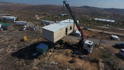 الاحتلال يشرعن سرقة مئات الدونمات شرقي بيت لحم