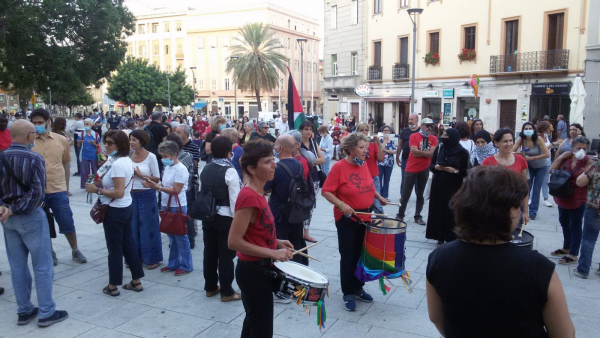 أحزاب ونقابات وجمعيات (بكالياراي - سردينيا) تندد بالمخططات الاستعمارية الصهيونية