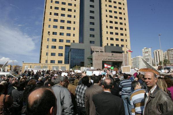 قطاع التربية والتعليم في "الشيوعي": سنبقى رأس حربة النضال في وجه المنظومة ونتاجها من روابط العار...